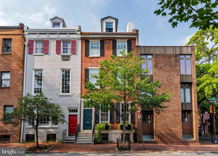Photo of 501 Pine Street, Philadelphia PA