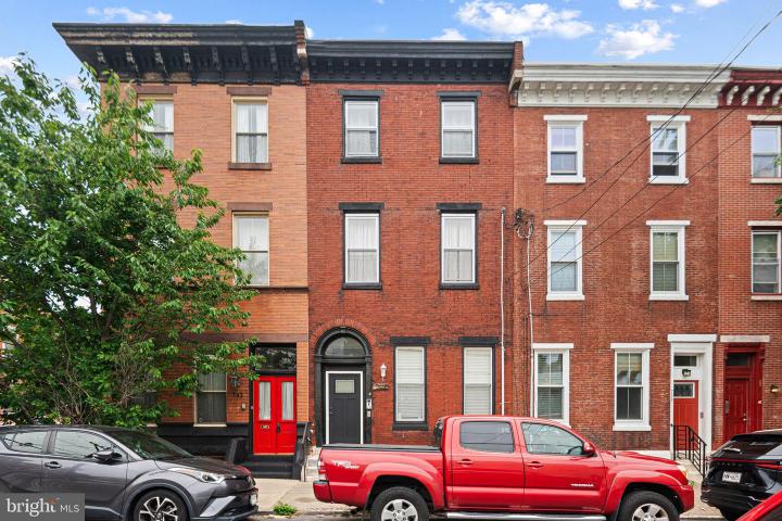 Photo of 741 N 17th Street 2, Philadelphia PA
