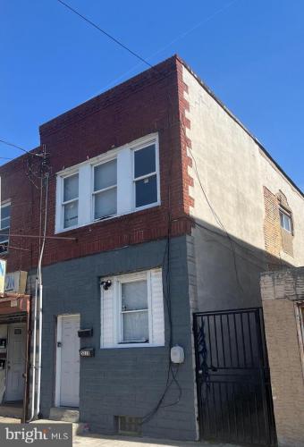 Photo of 5218 Woodland Avenue, Philadelphia PA