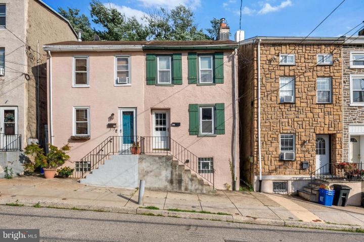 Photo of 151 Fountain Street, Philadelphia PA