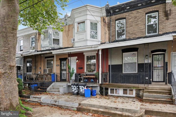 Photo of 335 N Edgewood Street, Philadelphia PA