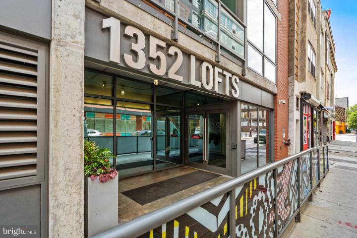 Photo of 1352 South Street 216, Philadelphia PA