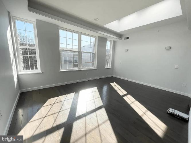 Photo of 1334 N 7th Street