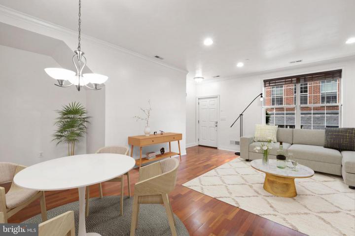 Photo of 201 Commodore Court, Philadelphia PA
