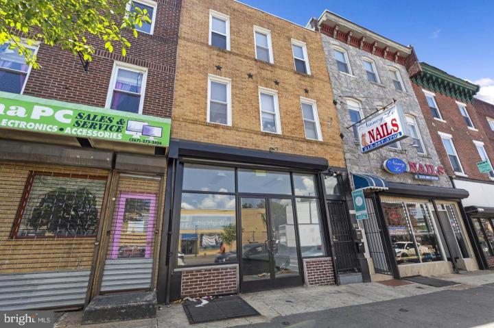 Photo of 4014 Market Street, Philadelphia PA