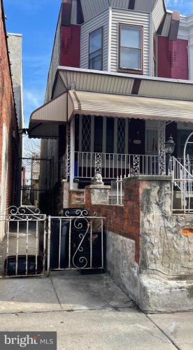 Photo of 251 N Robinson Street