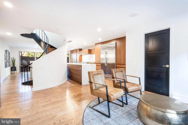 Photo of 283 Locust Street