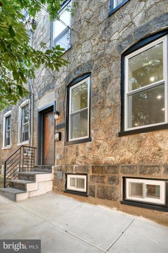 Photo of 3424 Sunnyside Avenue