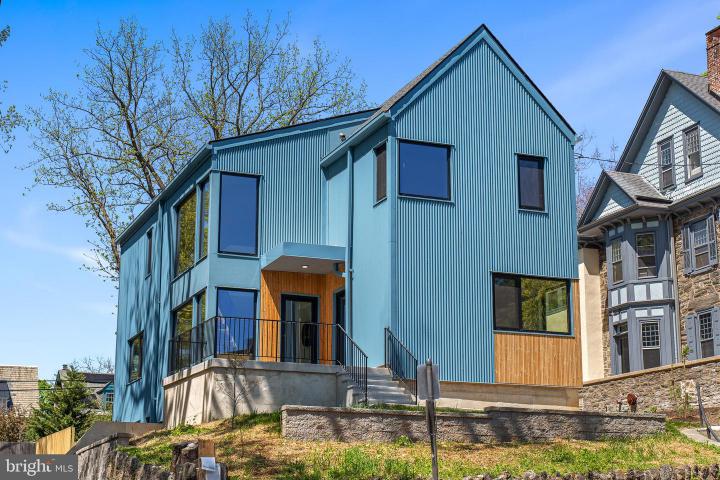Photo of 139 W Mount Pleasant Avenue, Philadelphia PA