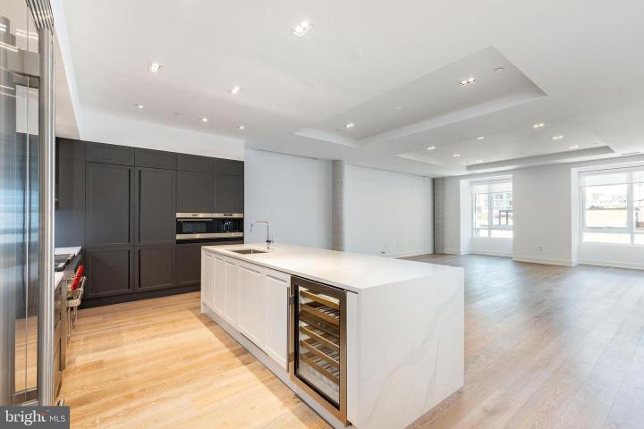 Photo of 2108 Walnut Street 401