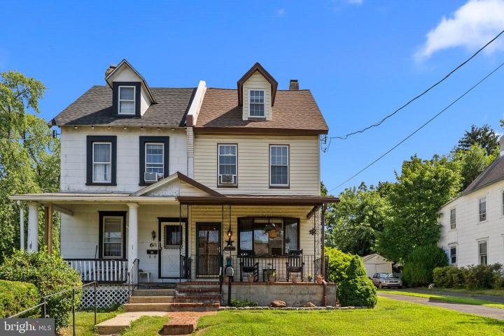 Photo of 613 Poquessing Avenue, Philadelphia PA