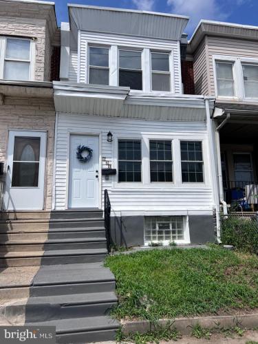 Photo of 631 W Bristol Street, Philadelphia PA