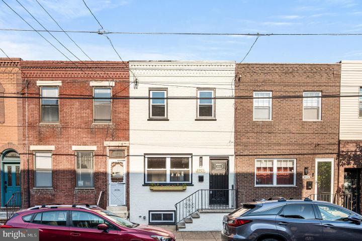 Photo of 1921 S 10th Street, Philadelphia PA