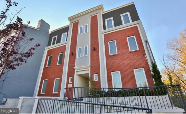 Photo of 1022 Fairmount Avenue 6, Philadelphia PA