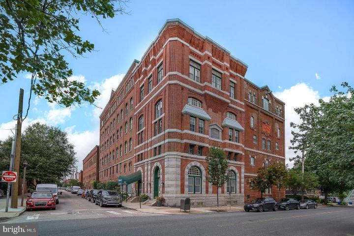 Photo of 825 N 29th Street 4g, Philadelphia PA