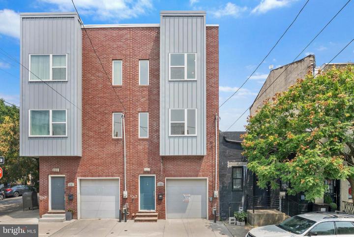 Photo of 2103 E Susquehanna Avenue, Philadelphia PA