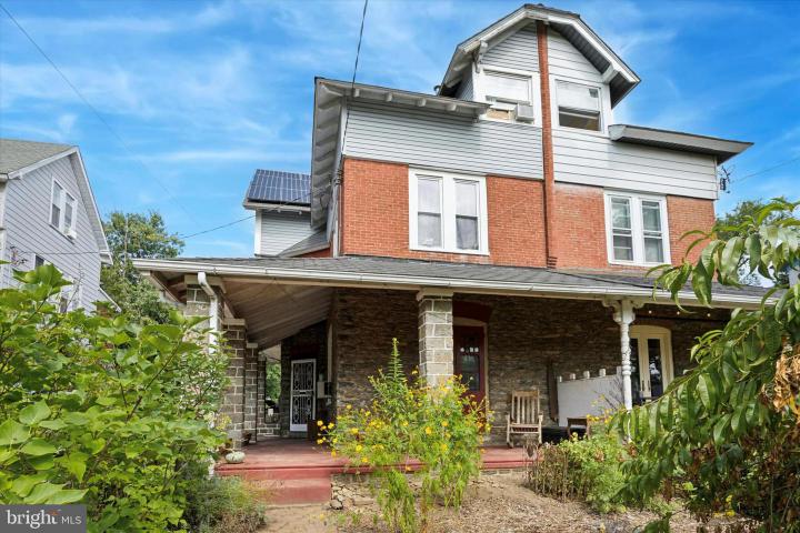 Photo of 423 E High Street, Philadelphia PA