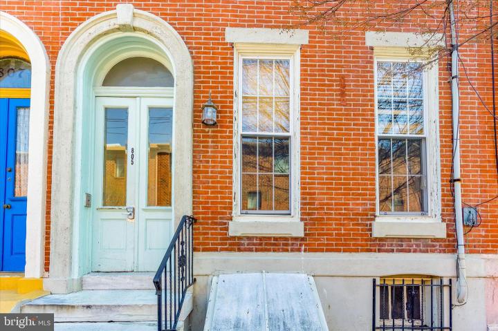 Photo of 805 N 26th Street, Philadelphia PA