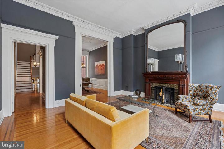 Photo of 1805 Spruce Street, Philadelphia PA