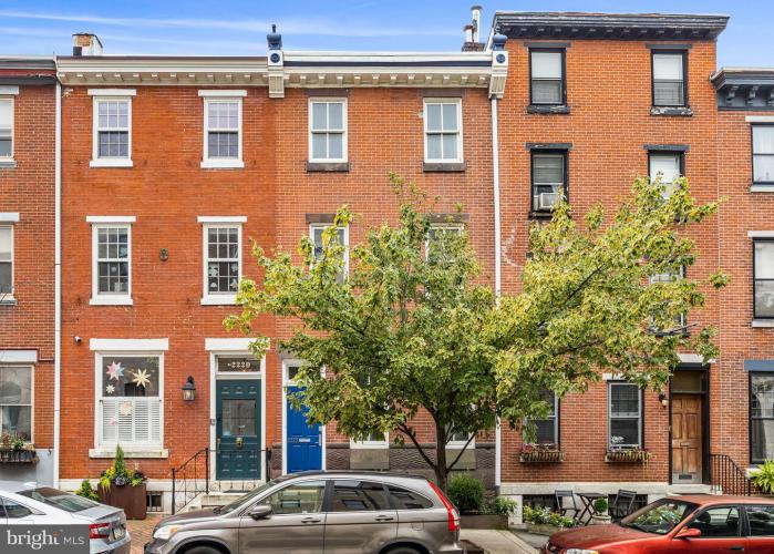 Photo of 2222 Locust Street, Philadelphia PA