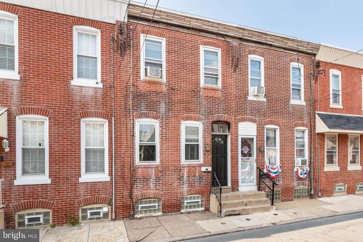Photo of 4474 Livingston Street, Philadelphia PA