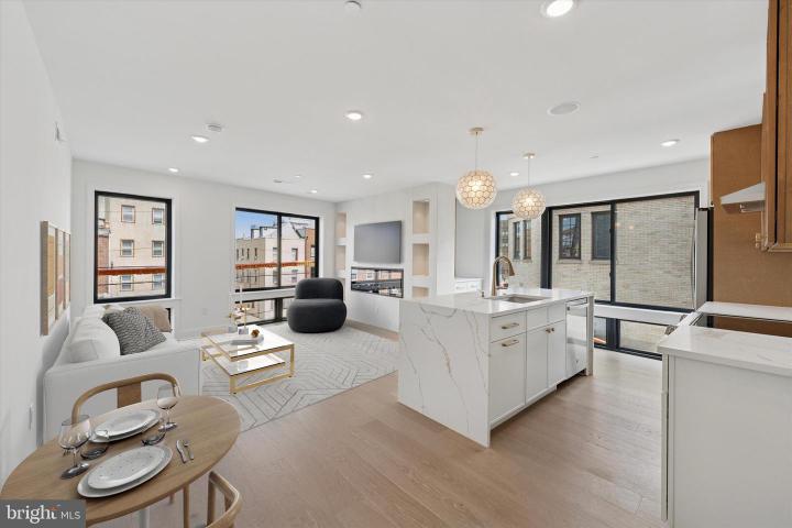 Photo of 919 S 11th Street 2, Philadelphia PA