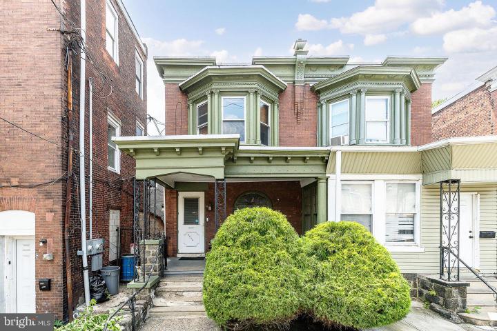 Photo of 5214 Spruce Street, Philadelphia PA