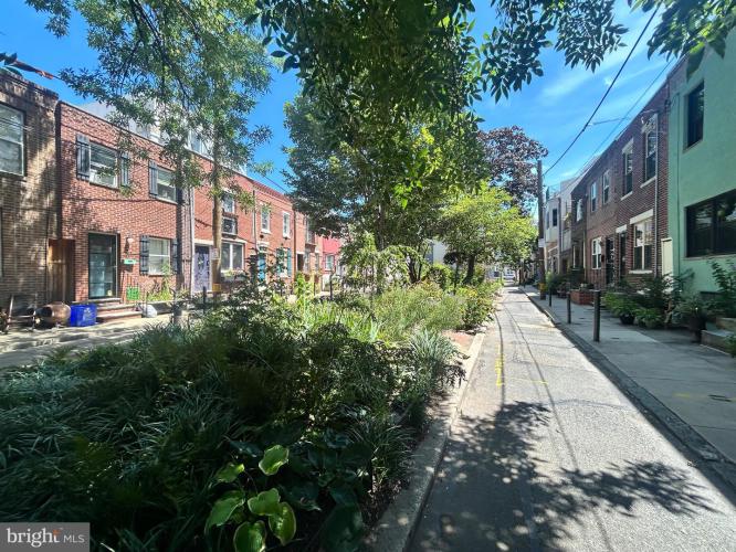 Photo of 708 Medina Street