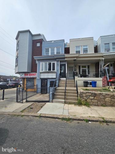 Photo of 3882 Glendale Street