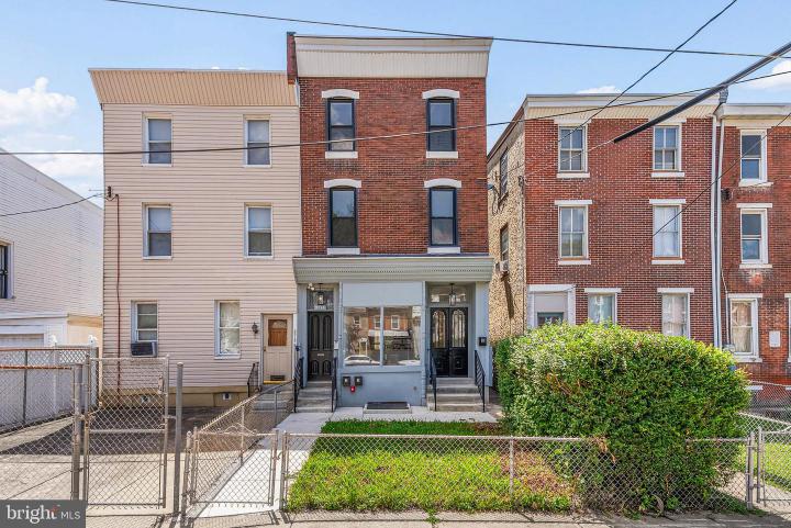 Photo of 3514 W Allegheny Avenue