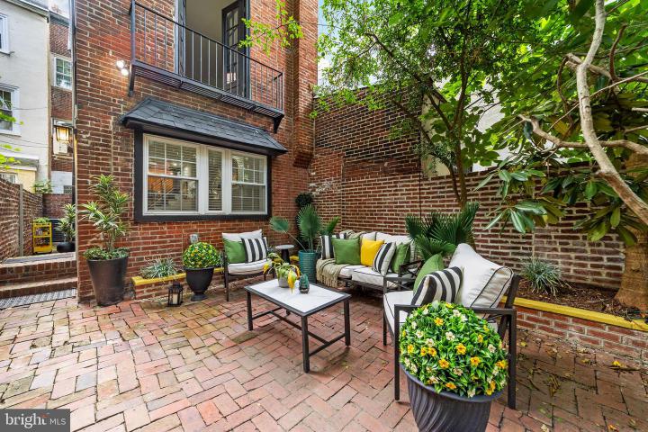 Photo of 321 S Fawn Street