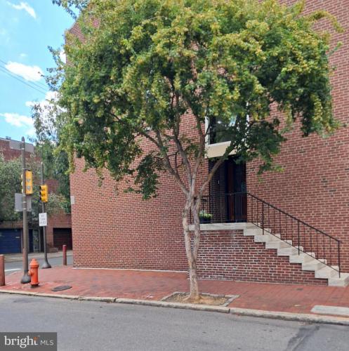 Photo of 430 S 5th Street