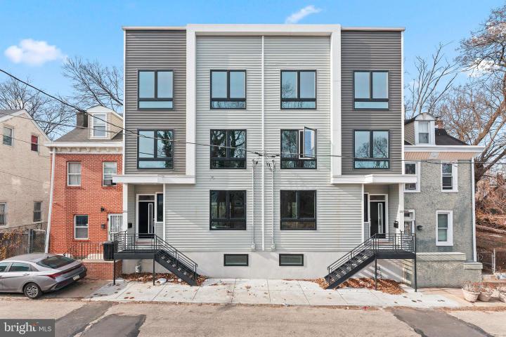 Photo of 257 E Sharpnack Street