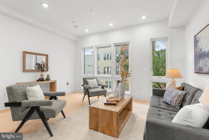 Photo of 1338 N Franklin Street A, Philadelphia PA