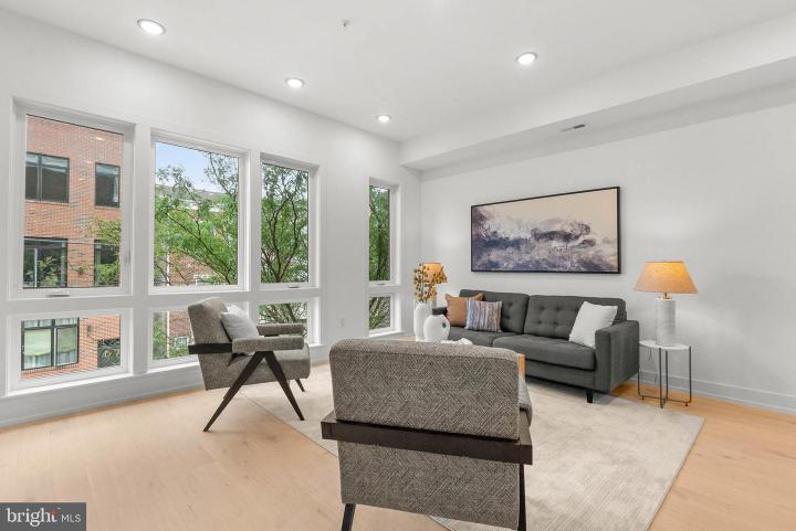 Photo of 1338 N Franklin Street B, Philadelphia PA