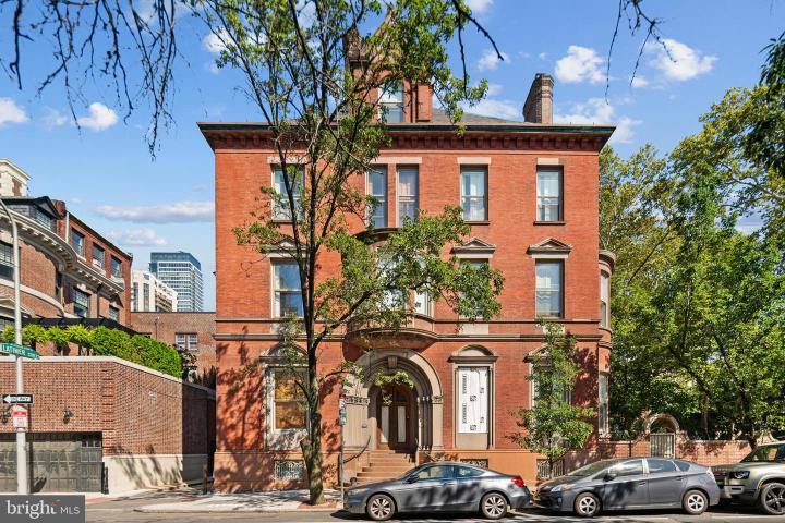 Photo of 251 S 22nd Street A, Philadelphia PA