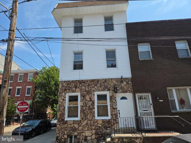 Photo of 1513 S 10th Street, Philadelphia PA