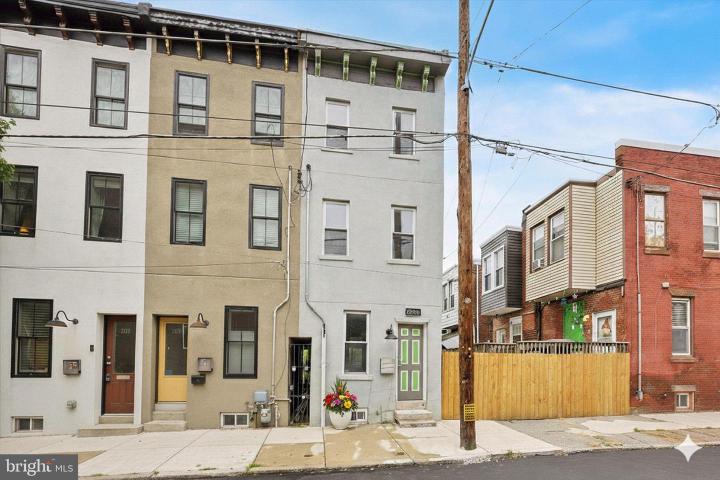 Photo of 2037 E Arizona Street, Philadelphia PA