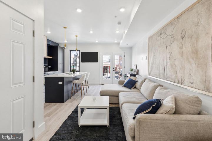 Photo of 1602 Ridge Avenue, Philadelphia PA