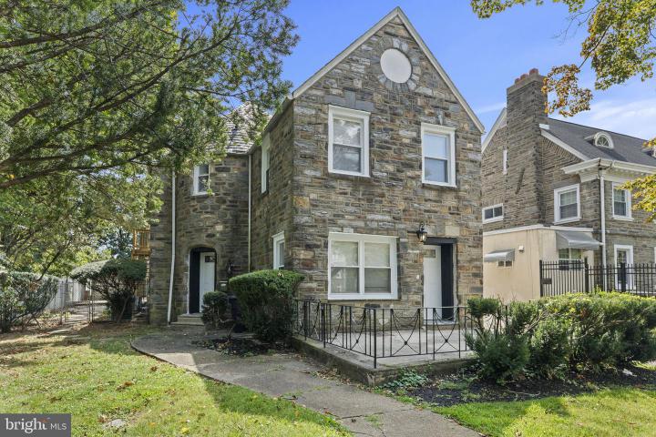 Photo of 5320 Wynnefield Avenue