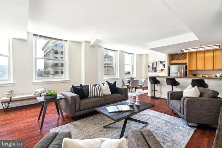 Photo of 111 S 15th Street 1509, Philadelphia PA