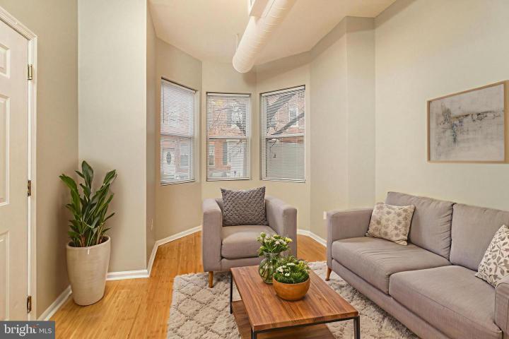 Photo of 2319 Catharine Street, Philadelphia PA