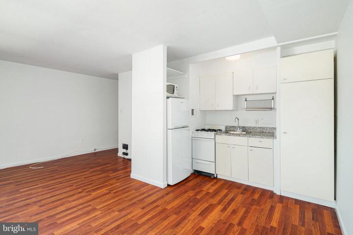 Photo of 2101 Chestnut Street 614, Philadelphia PA