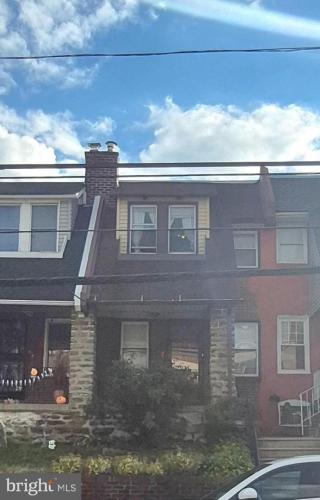 Photo of 740 W Fisher Avenue