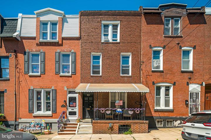 Photo of 2711 Brown Street, Philadelphia PA