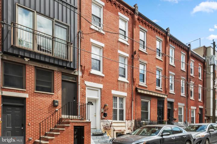 Photo of 1817 N Bouvier Street