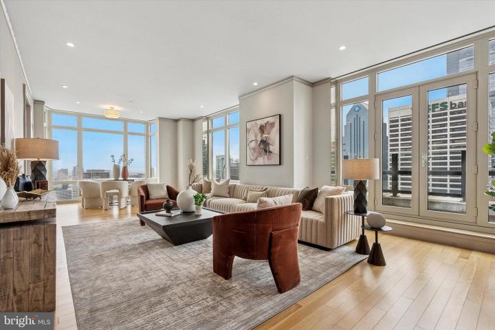 Photo of 130 S 18th Street 3103, Philadelphia PA