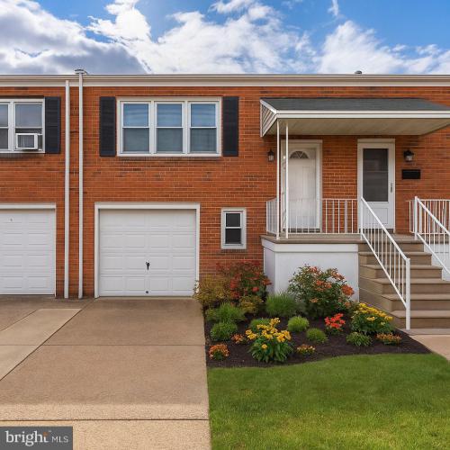 Photo of 7352 Meadowlark Place