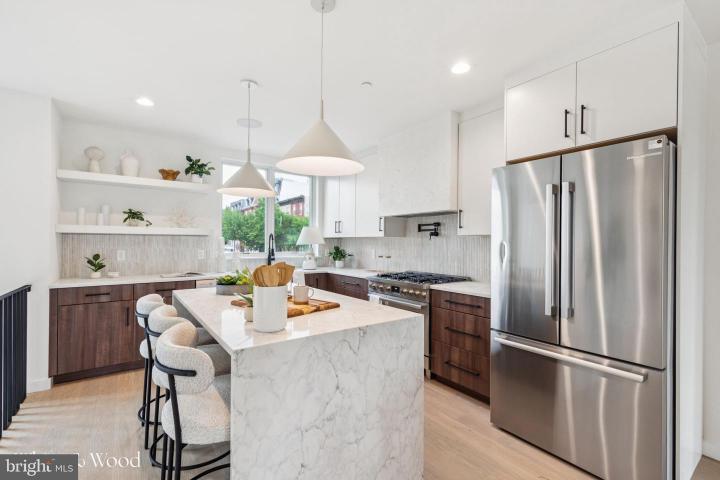 Photo of 610 N Brenna Walk