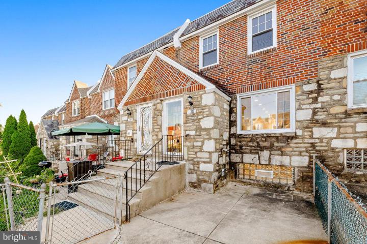Photo of 138 E Fariston Drive, Philadelphia PA